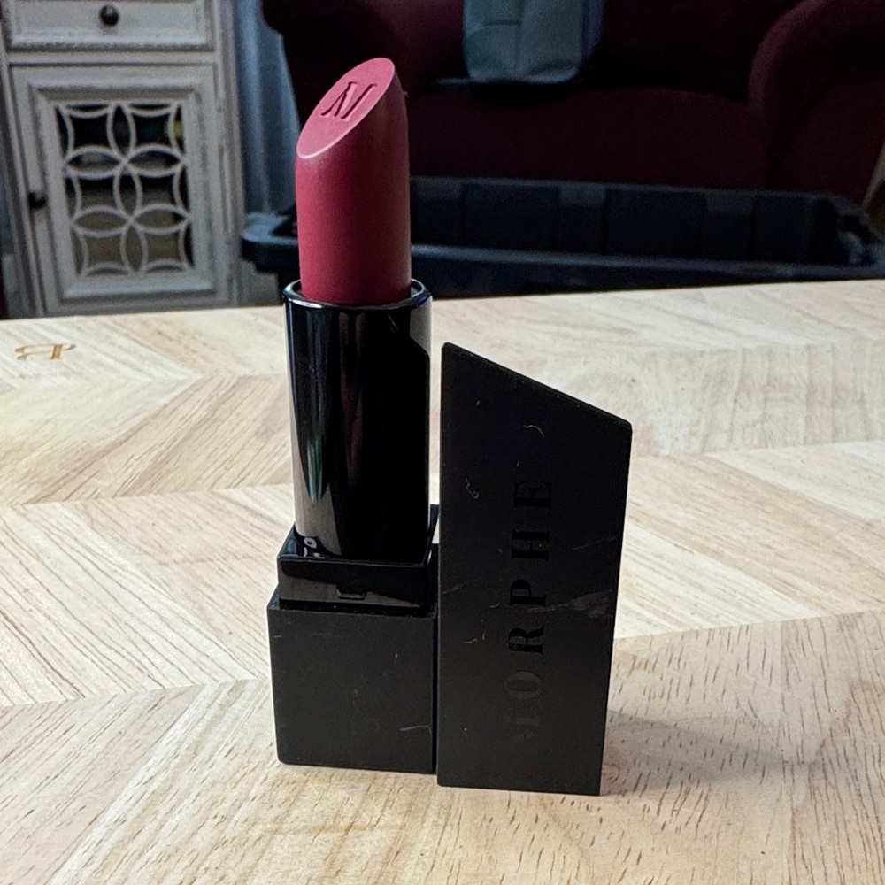 Morphe Mega Matte Lipstick in the shade "No Shame", which is a mauve/pink shade